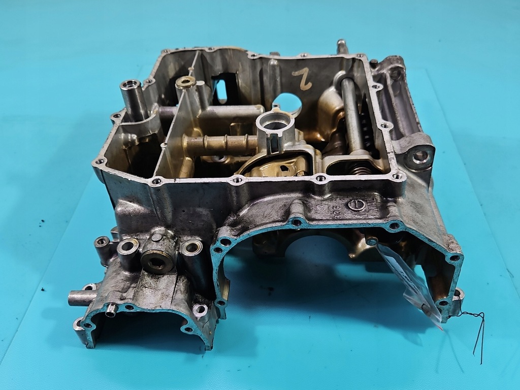 фото №9, Блок двигателя картер cb600 hornet 98-03 0.6b pc34