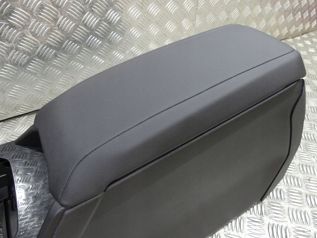 фото №12, Bmw 1 f40 rhd sport оббивка сидіння заднє сидіння тунель обшивки sensatec антрацит