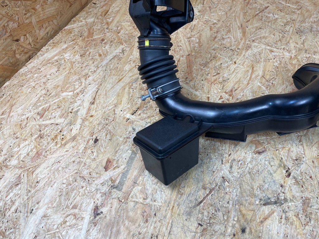 фото №11, Впуск повітрозабірник труба резонатор повітря toyota prius iv 17751-37110 17752-37120