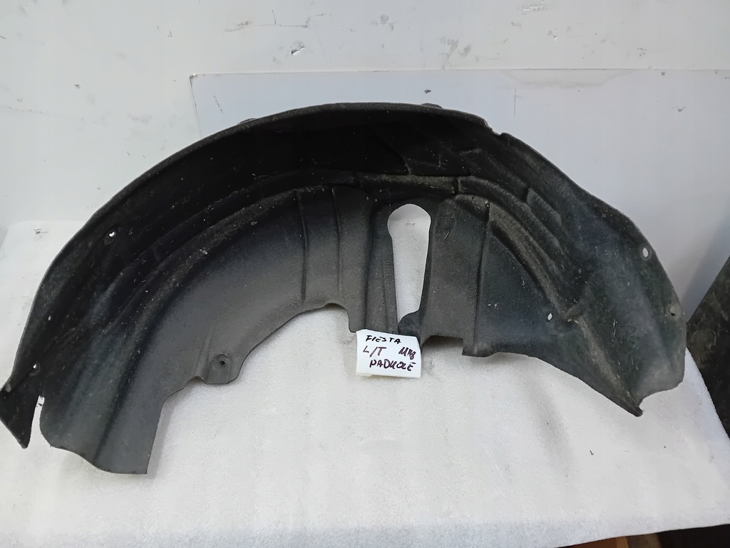 фото №1, Ford fiesta mk8 подкрылок левая задние