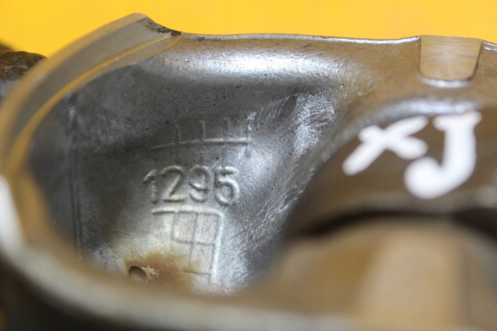 фото №10, Поршень шатун шатун левый jaguar xj x351 508ps 5.0b v8 092190 1295 x15h69