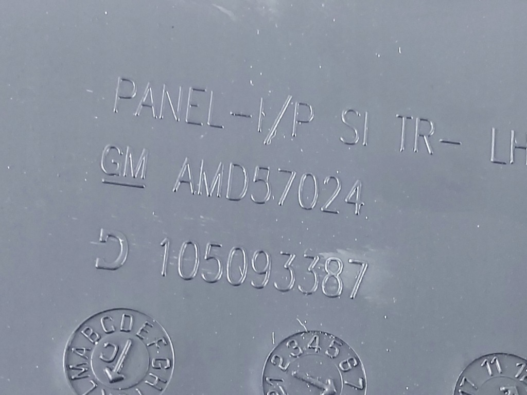 Інша частина панелі приладової панелі ліва сторона cadillac xts 22897556 Зі Шроту