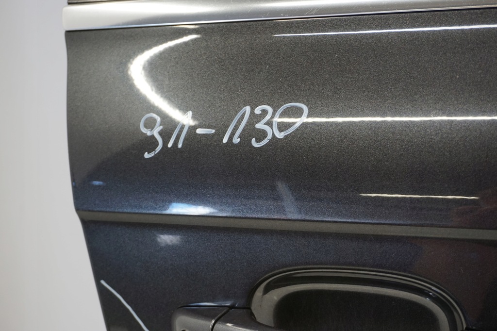 фото №7, Audi a4 b8 дверь правый перед передние lz7l