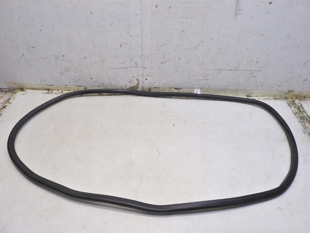 фото №7, Прокладка дверь правый задняя vw golf v plus 5m0867913b