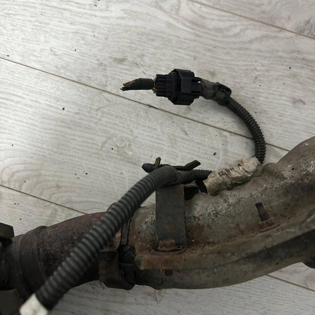 фото №9, Nissan renault дросельна заслінка вихлоп оригінальний номер 5.08855.03