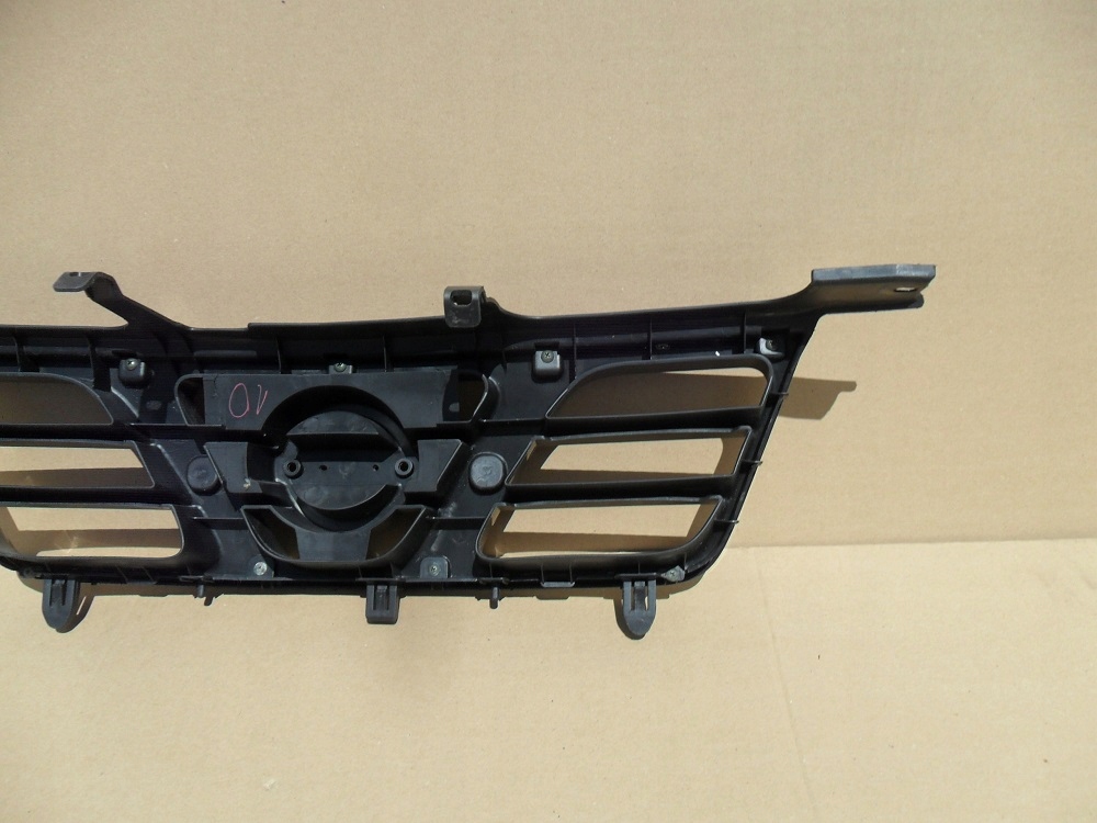 фото №7, Nissan x-trail t30 po рестайлинг 2001 2002 2003 решётка радиатора