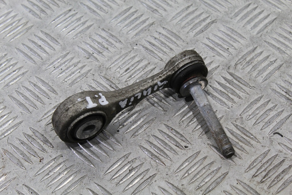 фото №1, Рычаг правый задняя giulia