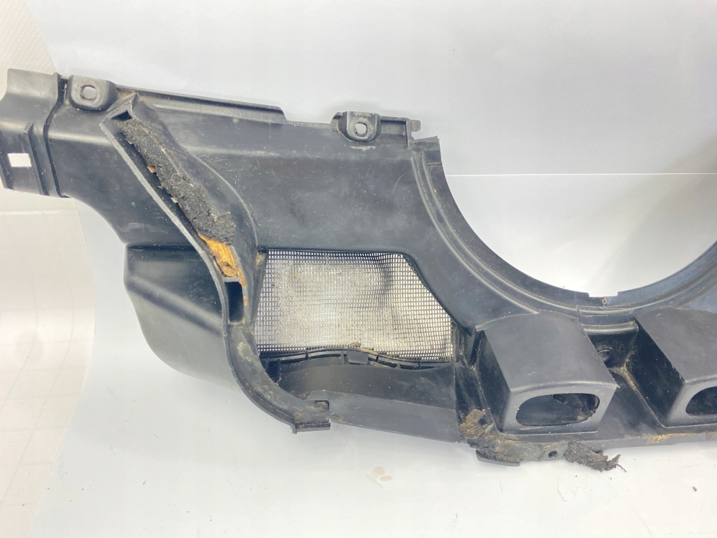 Жабо средний пластик защита дворники mercedes w124 1246200978 в Украине