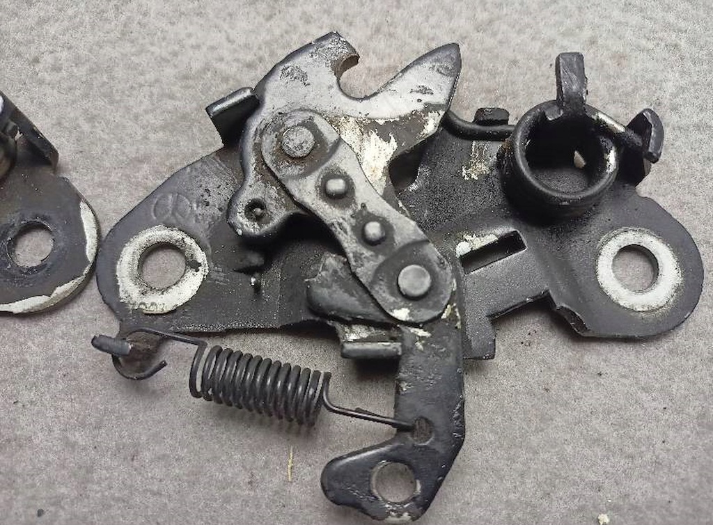 фото №2, Замок капот jaguar jaguar s-type