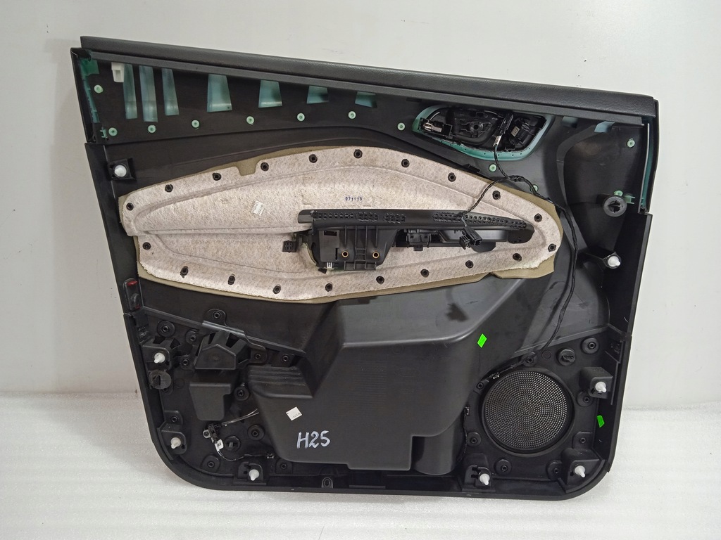 фото №8, Kuga mk2 lift обшивка обивка дверь правый перед