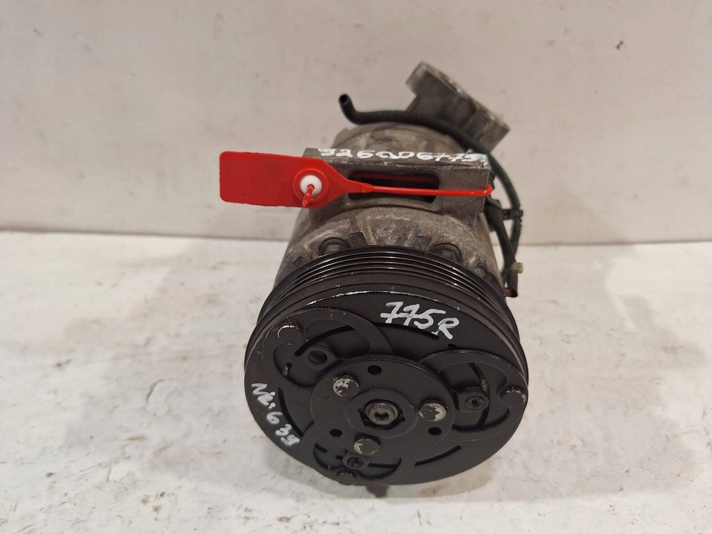 фото №6, Компрессор кондиционера 926006775r dacia sandero ii 1.2 16v 12-