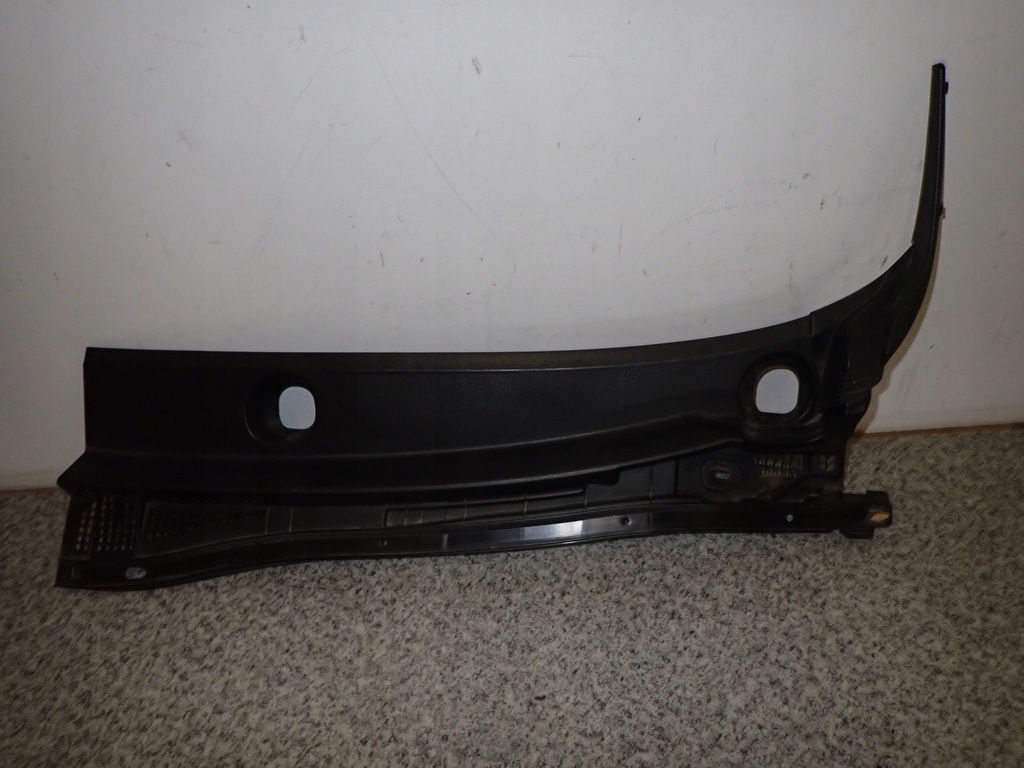 фото №7, Mazda5 mazda 5 ii 10- жабо пластиковый комплект