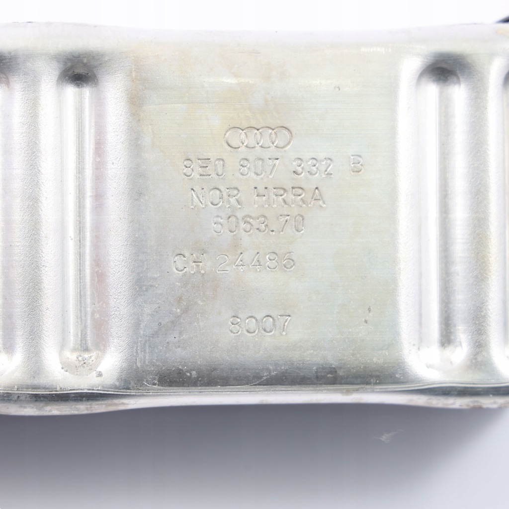 фото №12, Audi a4 s4 b7 усилитель передний зона деформации правый задняя 8e0807332b