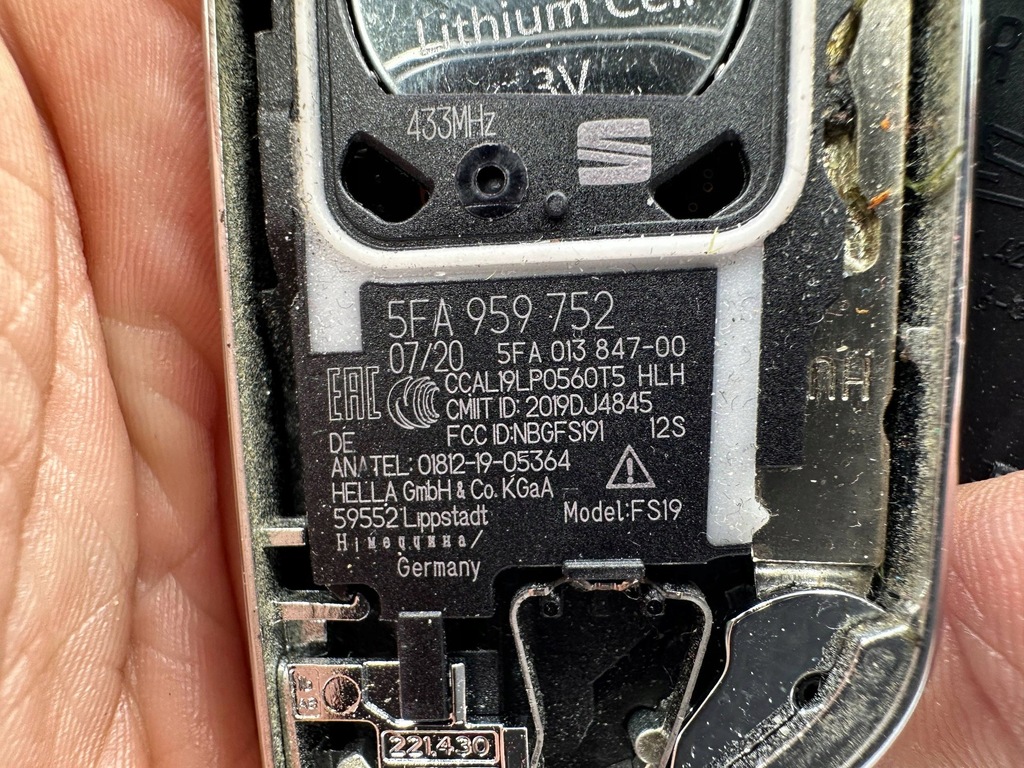 фото №6, Ключ ключ pilot smartkey keyless seat leon iv 5fa959752