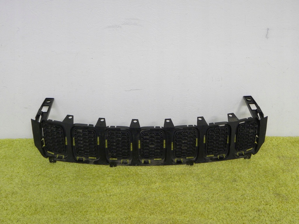 фото №1, Решётка радиатора решётка радиатора jeep compass 2 ii 17- идеальное состояние оригинал