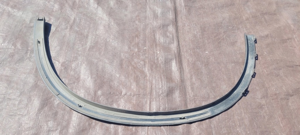 фото №10, Mercedes glc w253 молдинг крыла правый перед