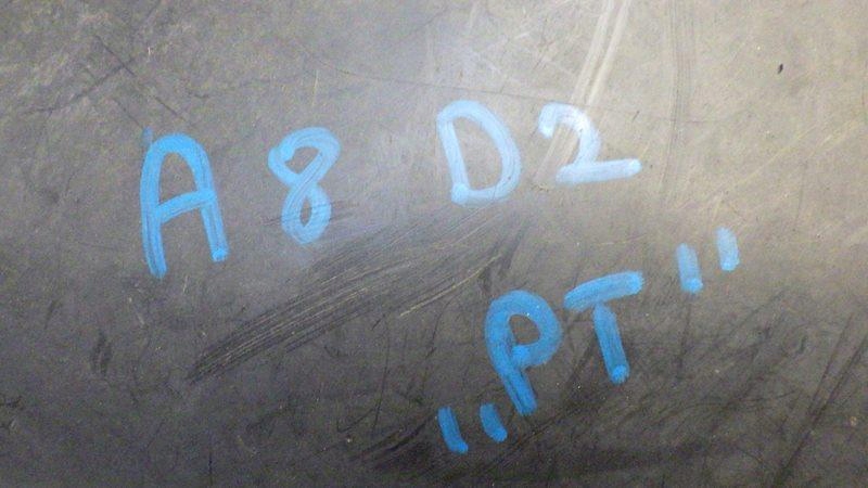 фото №8, Подкрылок правый задняя audi a8 d2 4d0810172a