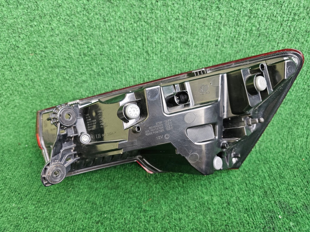 фото №10, Skoda octavia iv лампа лампи задня 5e3945208a skoda оригінальний номер справні