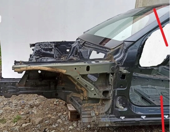 фото №1, W205 чверть крила лівий перед чверть блок двигуна