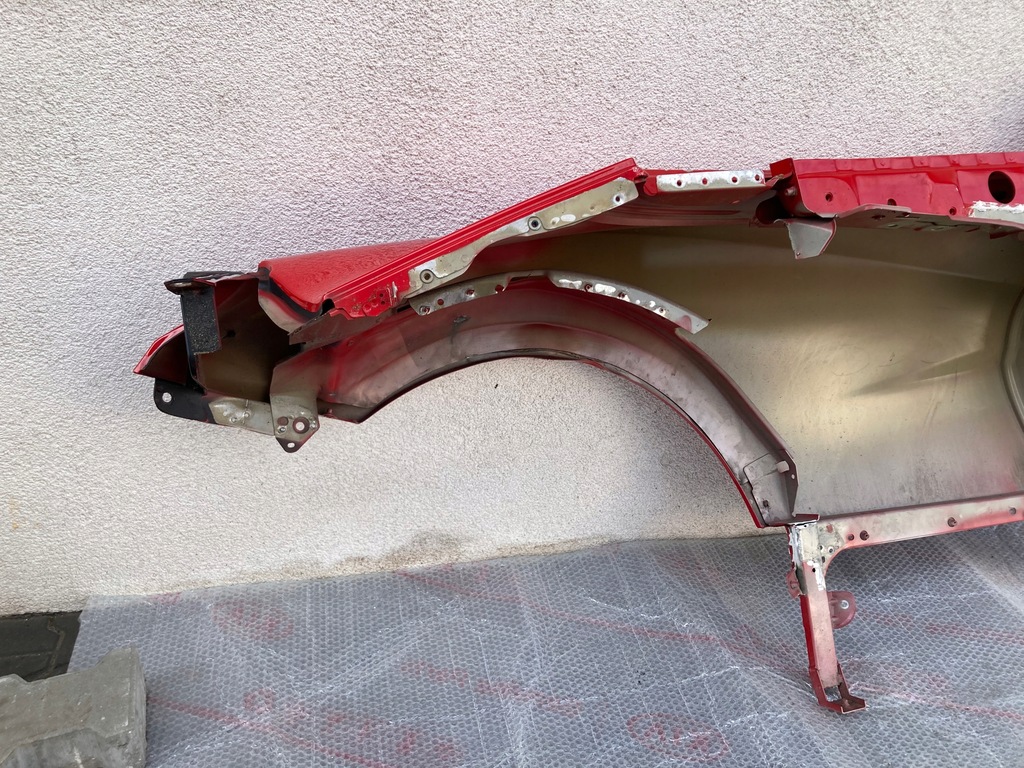 фото №12, Крила лівий задній ferrari