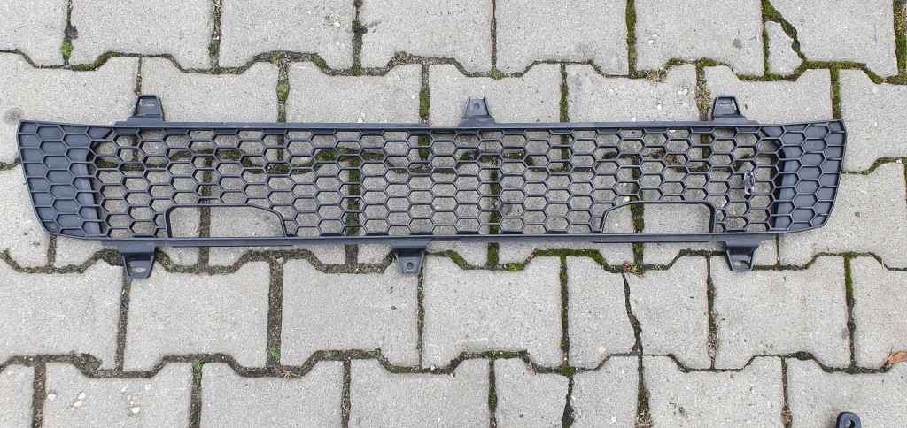 Купити Решітка сітка капота scania 2307671