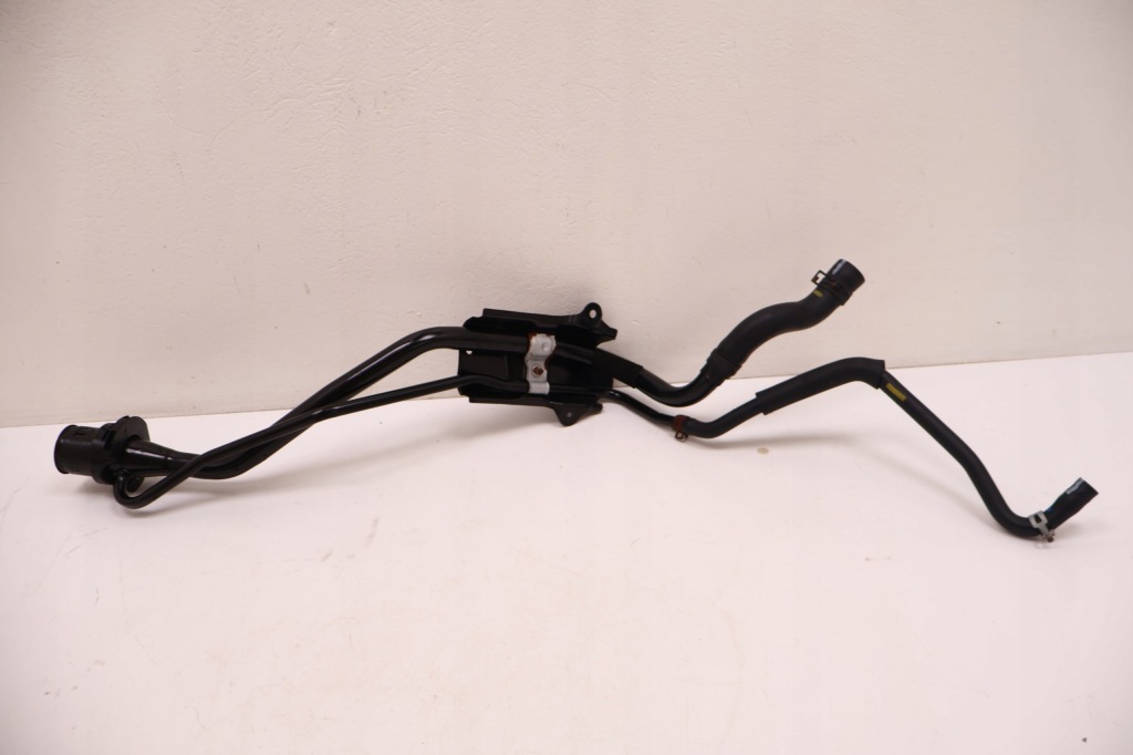 Купить Mazda cx-30 2.0 skyactiv-g hybrid заливная горловина топливной