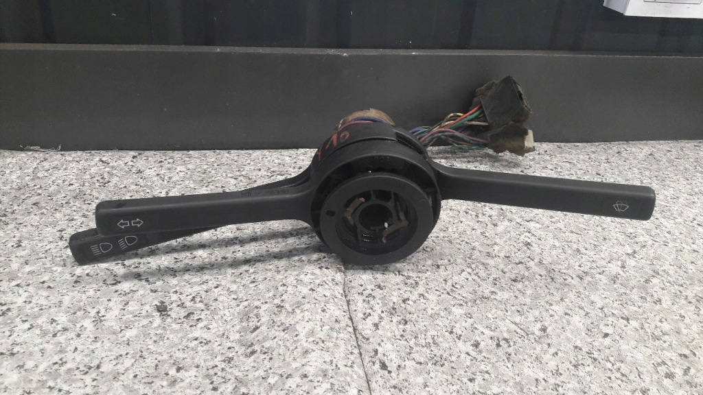 фото №1, Перемикач комбінований lancia y10