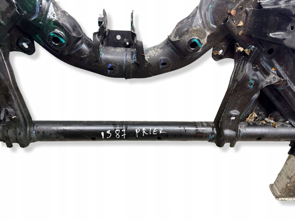 Подрамник передние tesla model y Оригинал