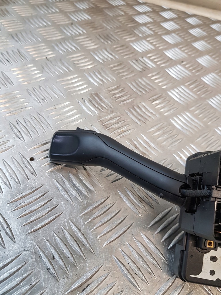 фото №11, Переключатель комбинированный лента j0959654ac 4b0953503f audi a3 8l 00r-