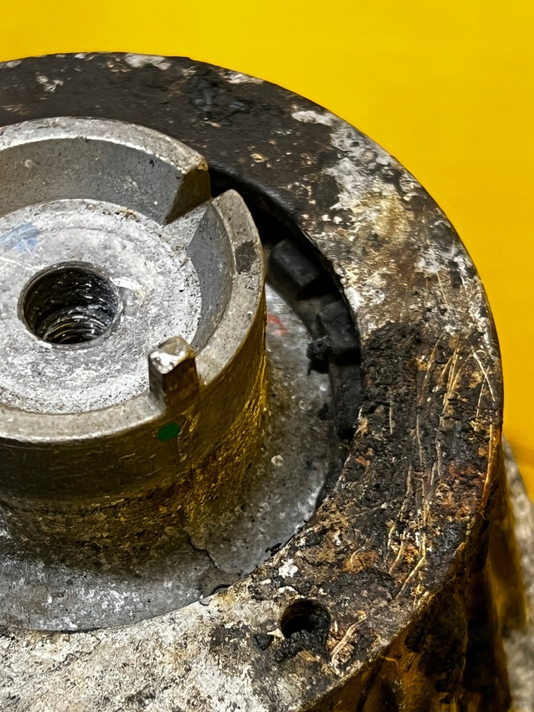 фото №6, Mercedes подушка двигуна ліва e w213