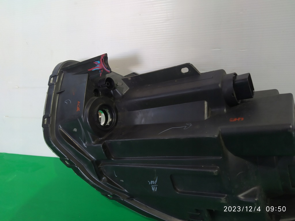 фото №9, Лампа правый перед hyundai i10 lift 92102-0x1