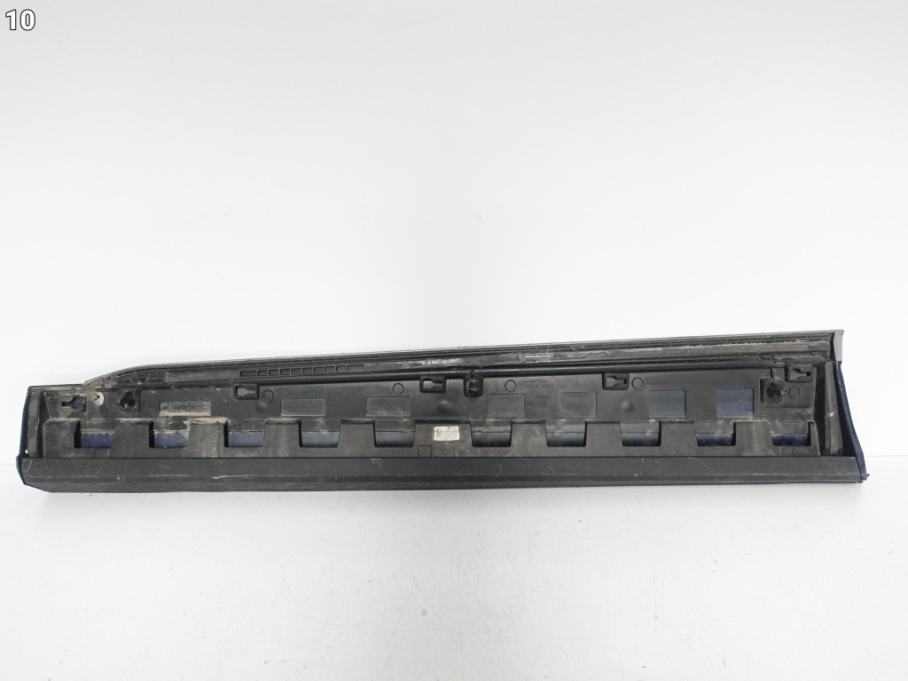 Lamborghini urus 4ml 18-23 молдинг защита накладка дверь правая перед Доставка