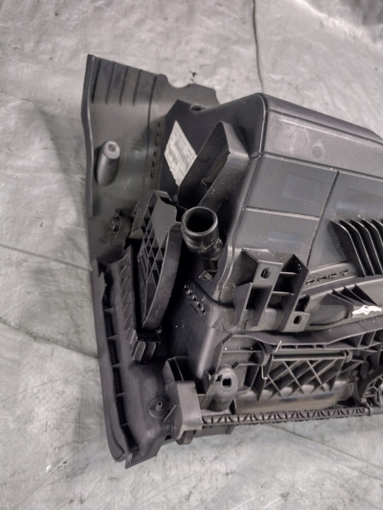 фото №16, Бардачок пассажира skoda octavia ii 2 оригинальный номер 1z1857097l