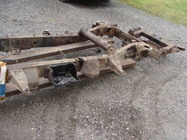 фото №3, Рама land rover discovery 2 ii