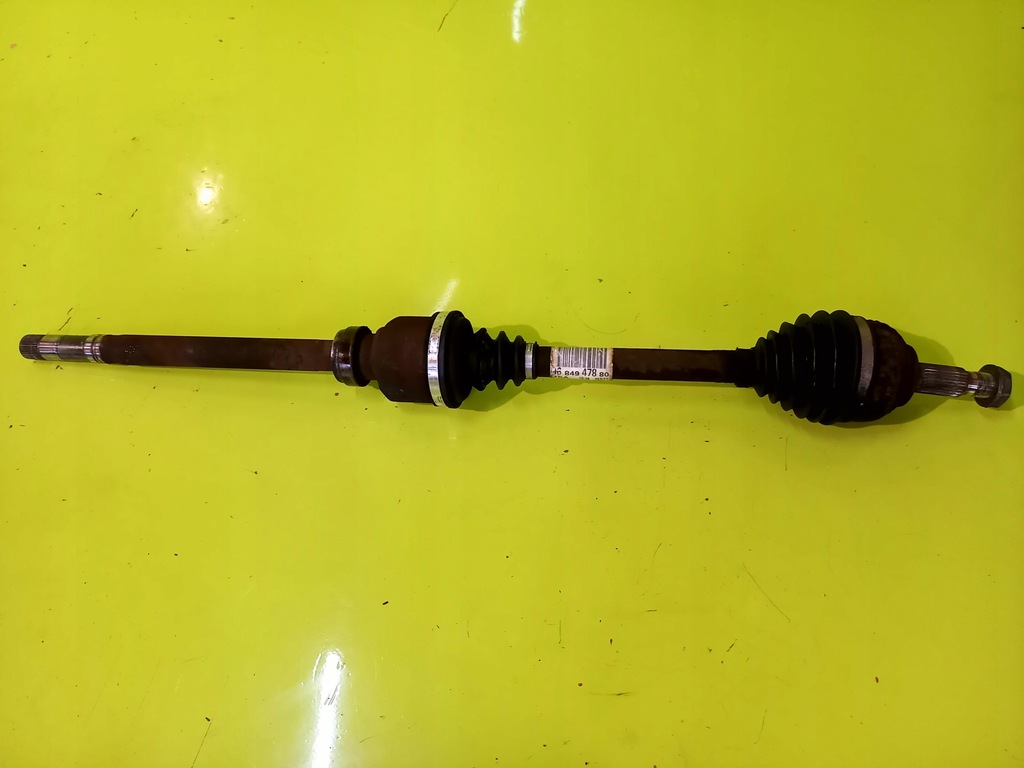 фото №1, Приводной вал 2.0 hdi правая 9684947880 citroen ds5 12r