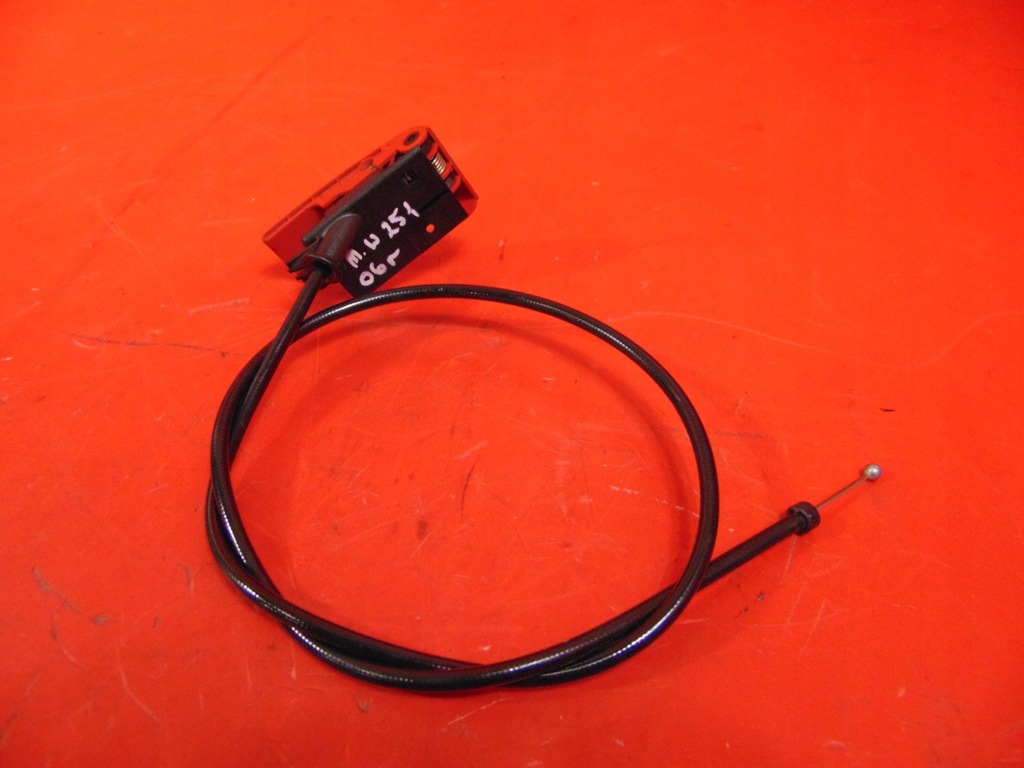 фото №2, Mercedes r-klasa 251 w251 ручка кронштейн cięno трос відкривання капот