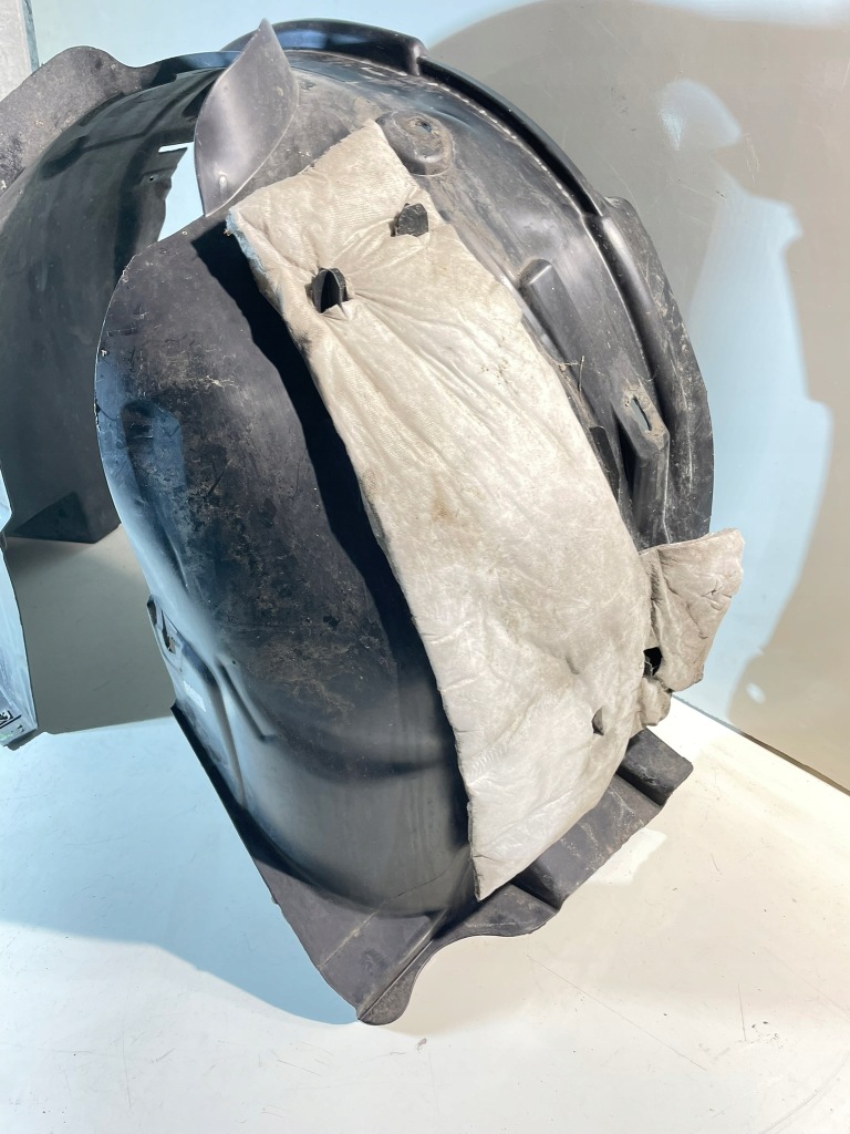 фото №5, Подкрылок защита правый правая перед передняя citroen c3 iii - 9812150180