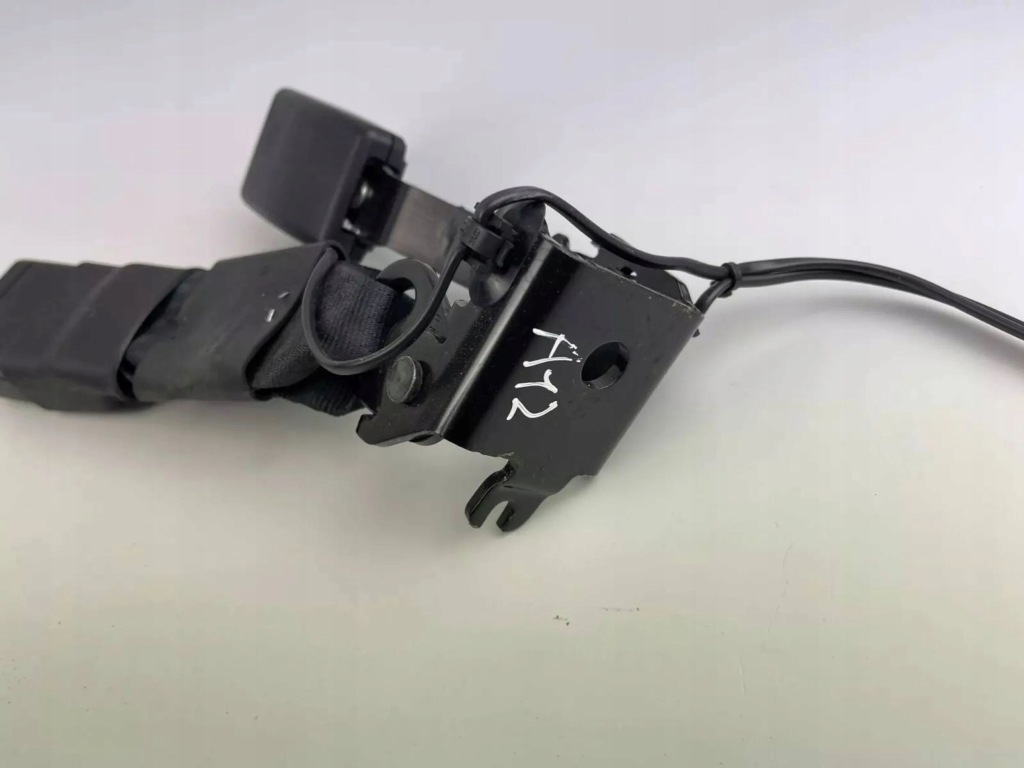 Замок поперечина середнього citroen ds7 crossback 6358909b Зі Шроту