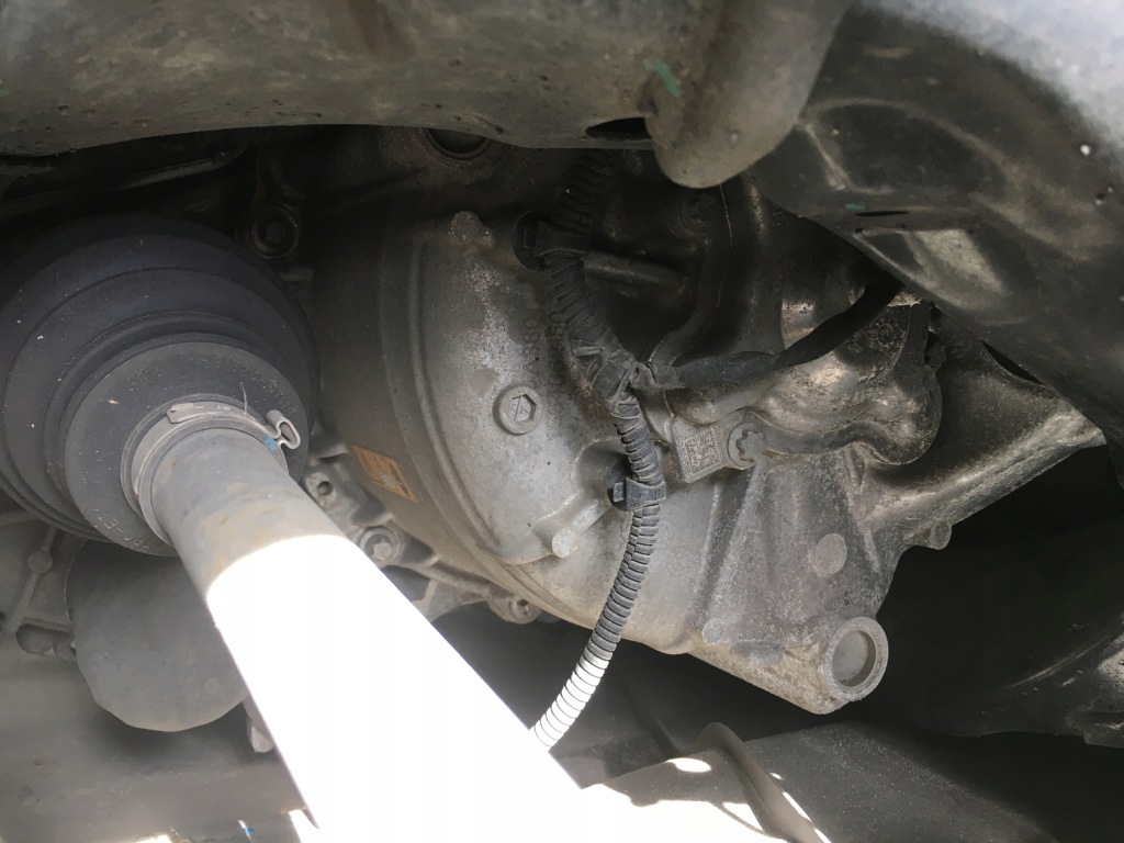 Tesla model 3 двигун задній model 3d7 awd 4x4 performance в Україні