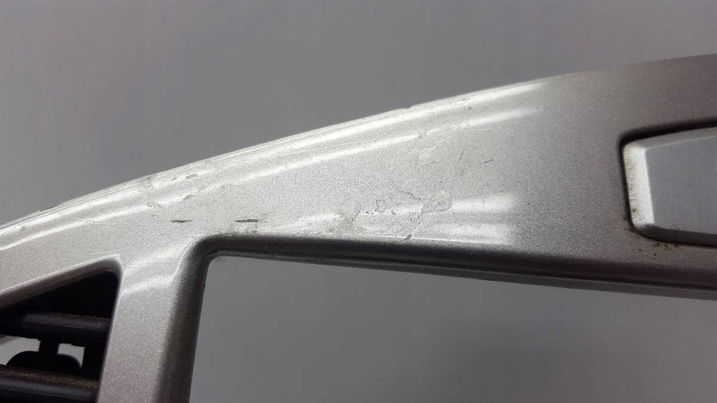 фото №4, Панель обдув рамка радіо kia carens ii 0k2fb61190