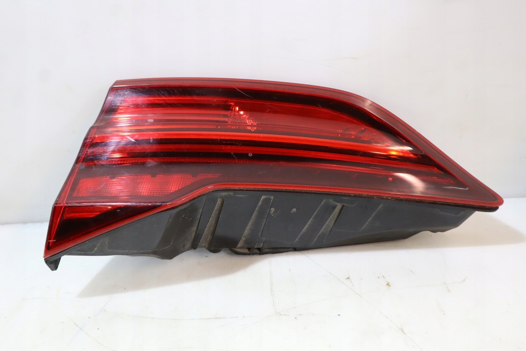 фото №1, Лампа правая задняя w крышка багажника kia ceed iii kombi