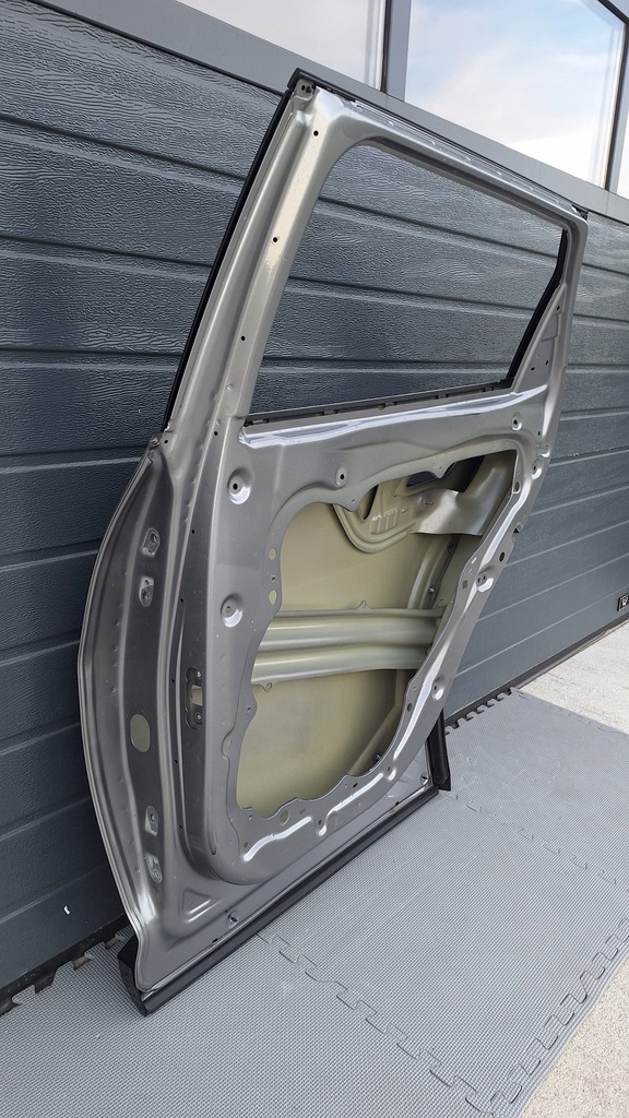 фото №8, Kia ev6 дверь правое задние