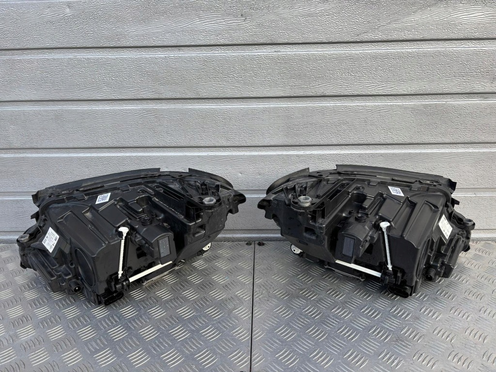 фото №7, Mercedes e-klasa w213 213 лампа перед права eu. комплектна