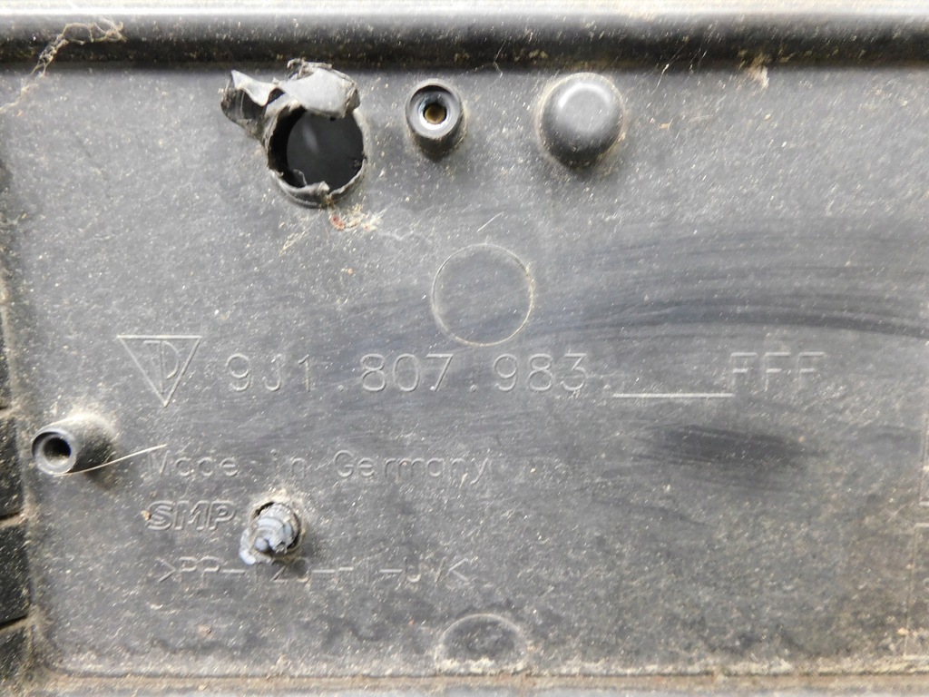 фото №15, Porsche taycan 9j sport turismo gts бампер задня