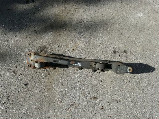 фото №1, Балка двигуна підрамник primera p12