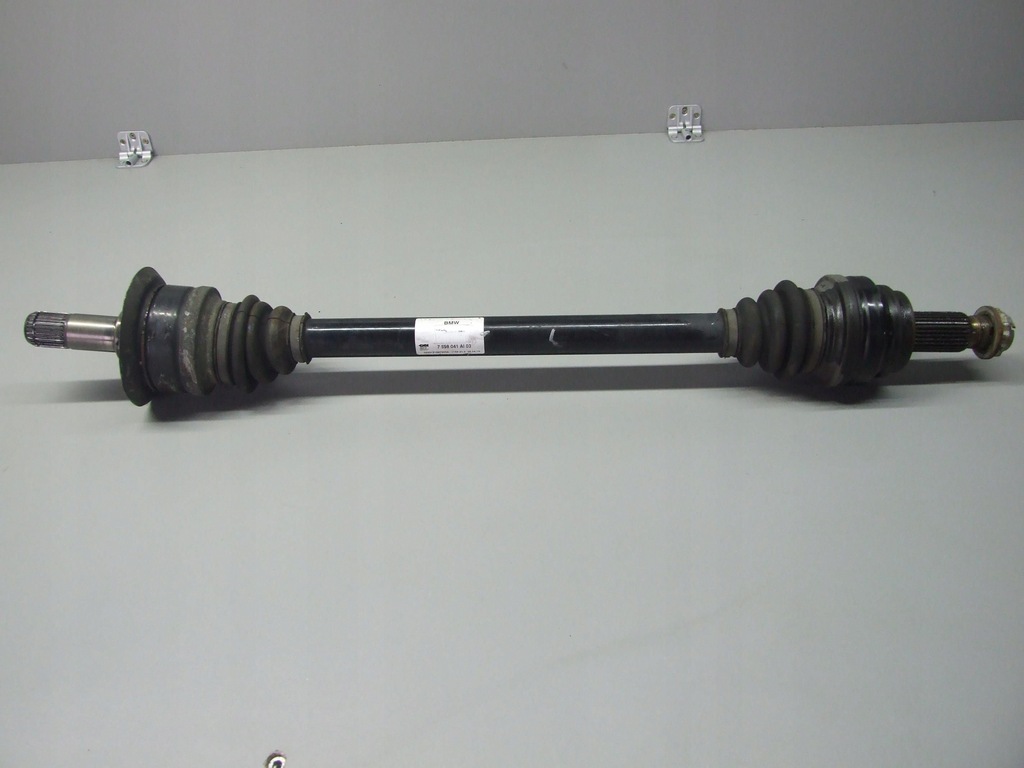 фото №1, Привідний вал лівий задня bmw x3 x4 x-drive 2.0d 7598041
