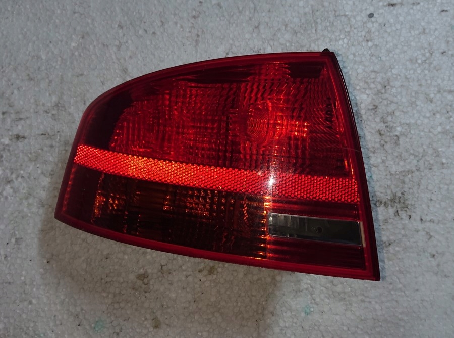 фото №1, Лампа правая задняя audi l965069