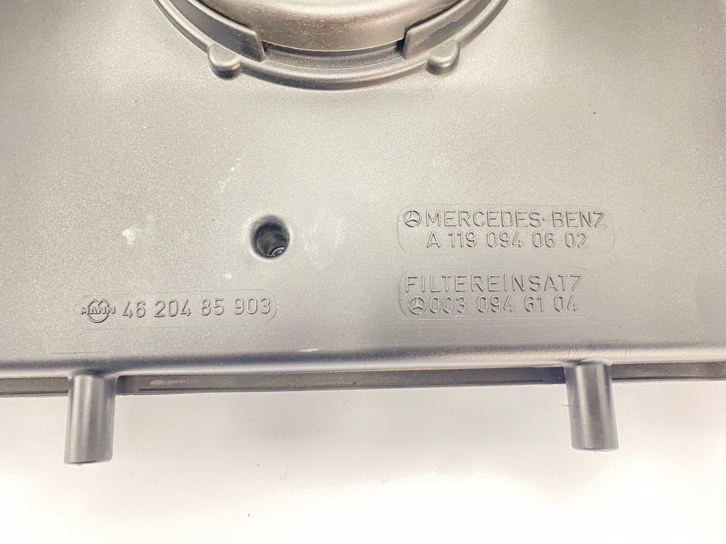 Корпус фільтра повітря mercedes w140 cl w124 500 420 1190940602 оригінал Зі Шроту