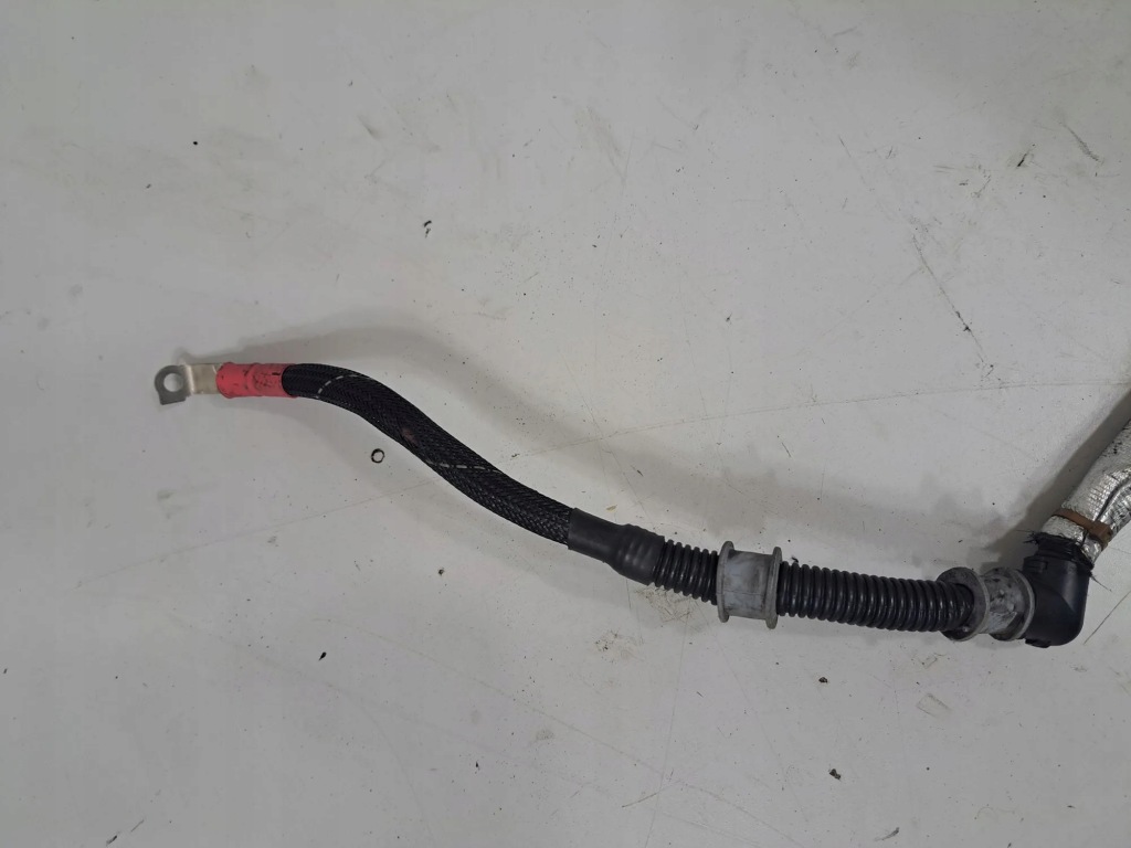 Клемма плюсовая bmw 7 g11, g12 8590100 3.0l дизель 195kw 2016 Киев