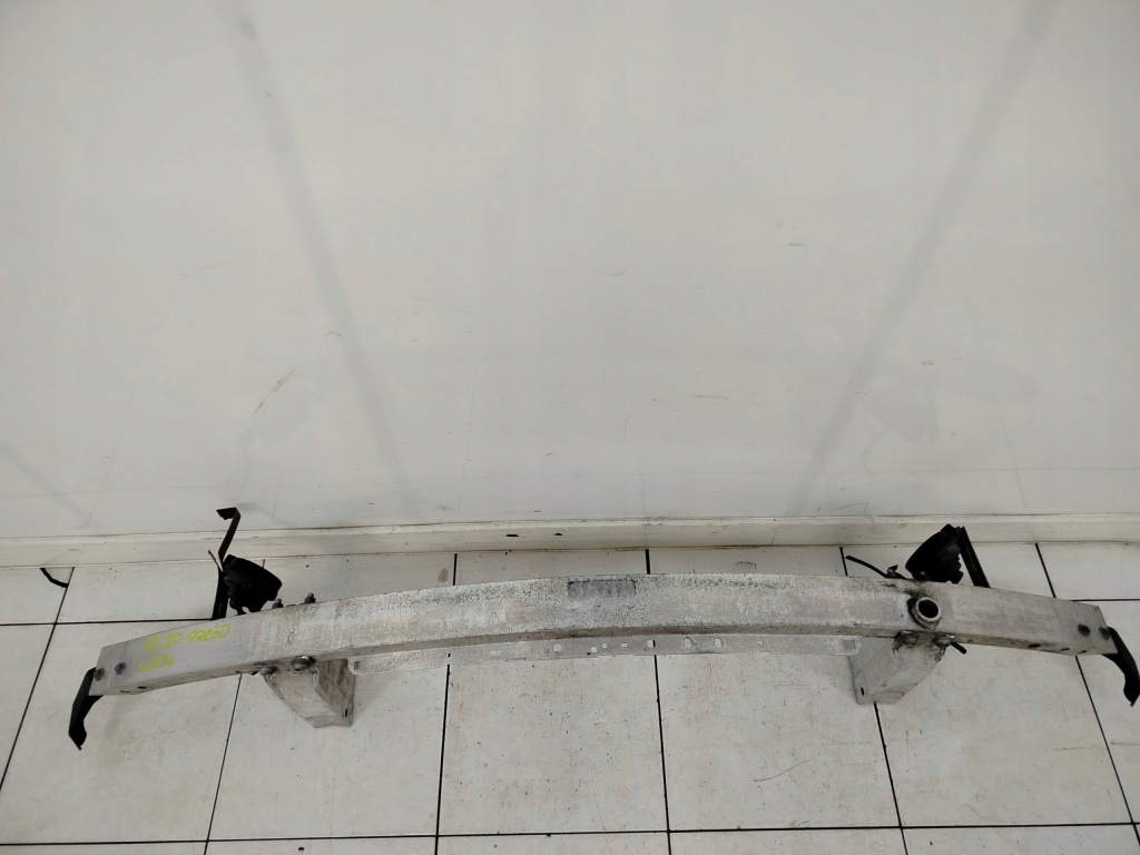 фото №1, Mercedes w204 lift 11r- балка бампера перед передняя